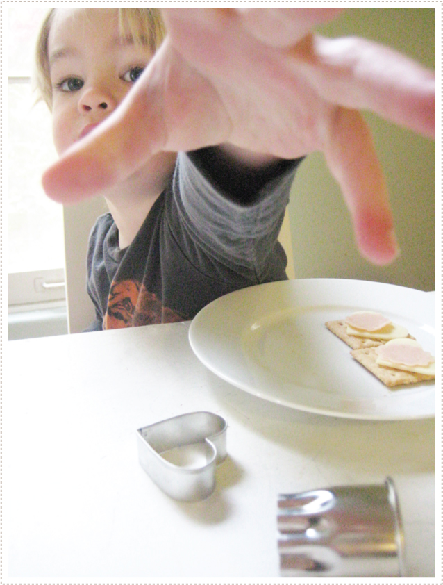 crackers-4