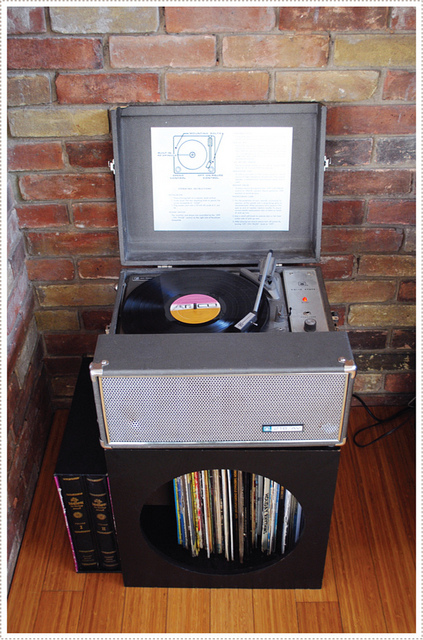 TurnTheRecordPlayerUp5