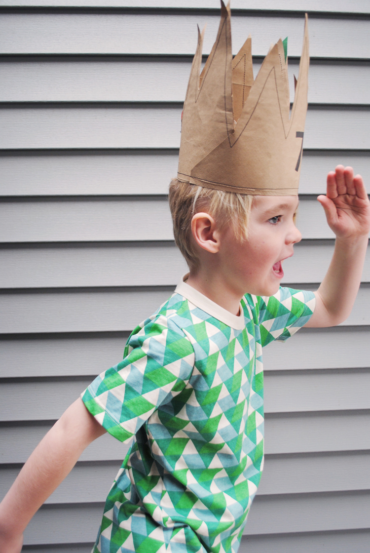 MerMagAJpartyhat5