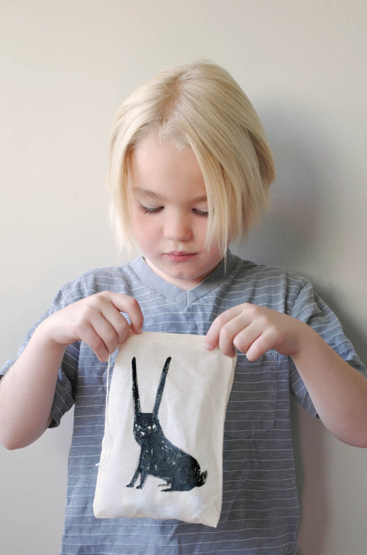 MerMagPaintedBunnyBag3