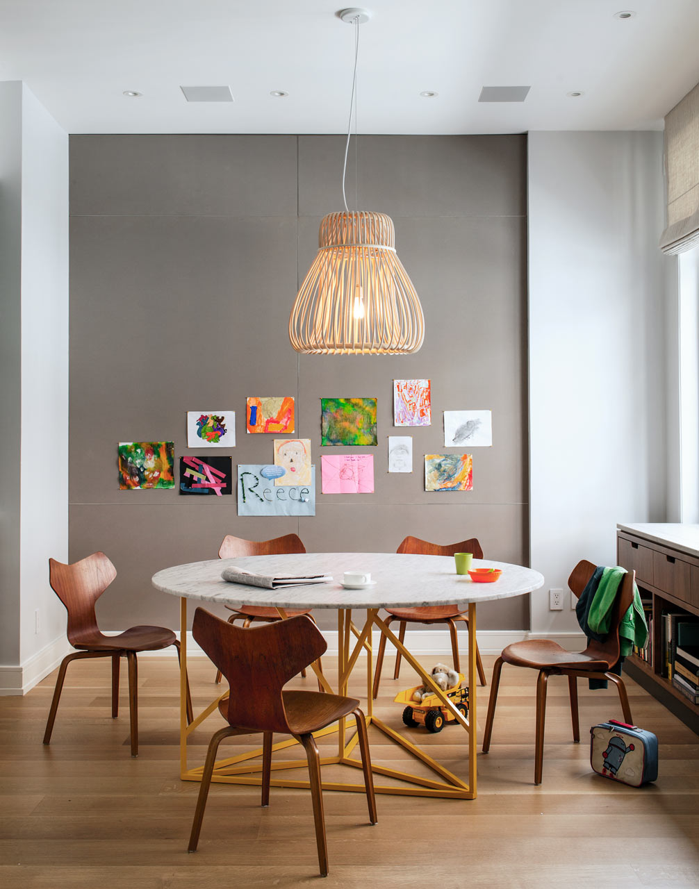 66-9th-Ave-EcoFriendly-Apt-7-kitch-eating