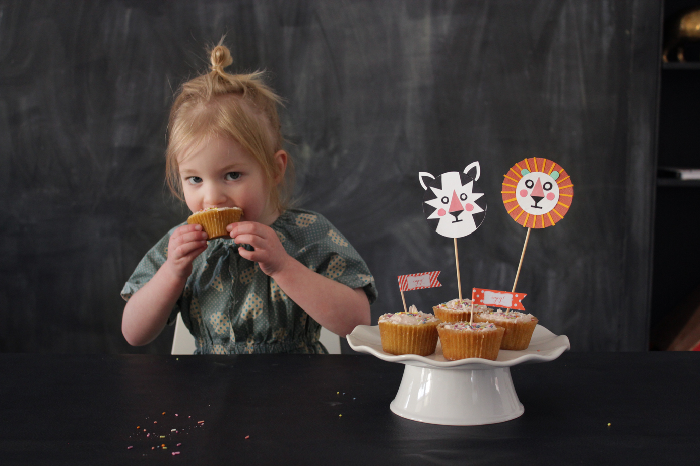 tiger and lion cupcake toppers | mer mag; Foodstirs + Playful giveaway